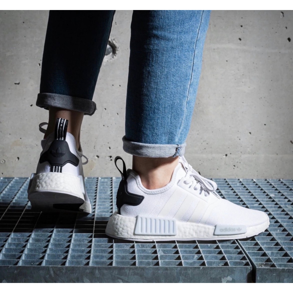 ADIDAS NMD R1 White BOOST GY6067