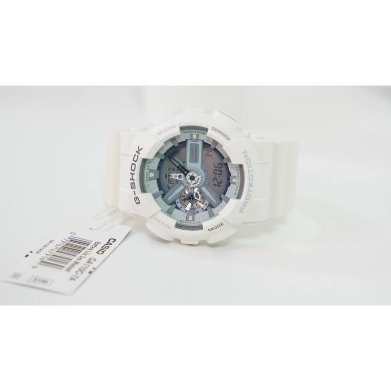 CASIO G-SHOCK GA-110C-7A 耐衝擊構造防水潮流白色二手全新保證正品