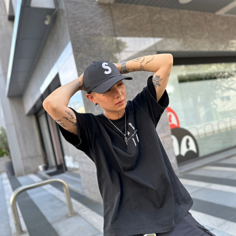 SUPREME CORDURA RIPSTOP S LOGO 6 PANEL BLACK ⫷ScrewCap⫸ | 蝦皮購物