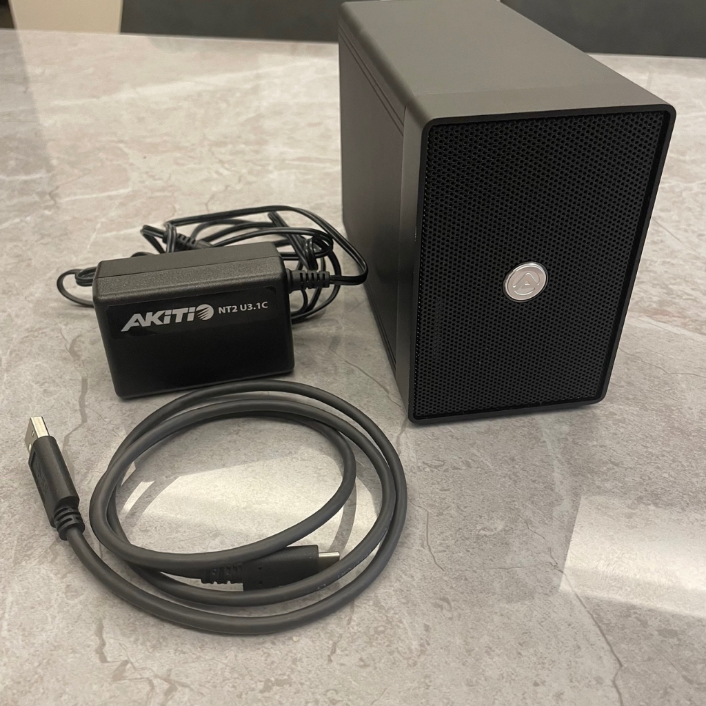 AKiTiO 艾客優品 NT2鐵甲威龍U31C 3.5吋 2bay 陣列盒 USB3.1 Gen2 | 蝦皮購物