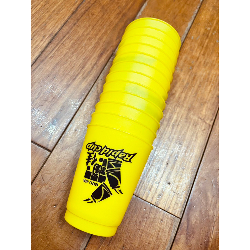 Yellow Speed Stacks