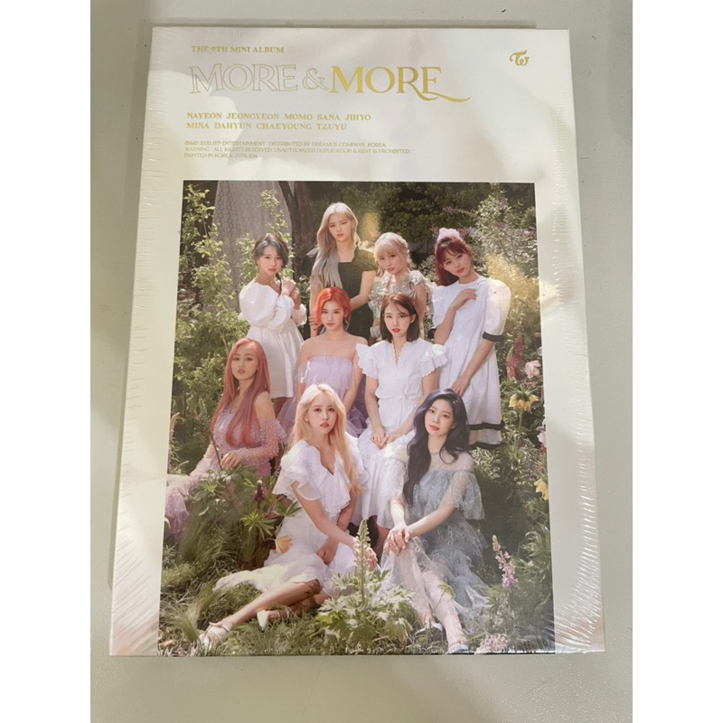 TWICE [MORE & MORE] 9th Mini Album RANDOM CD+Photo Book+7p