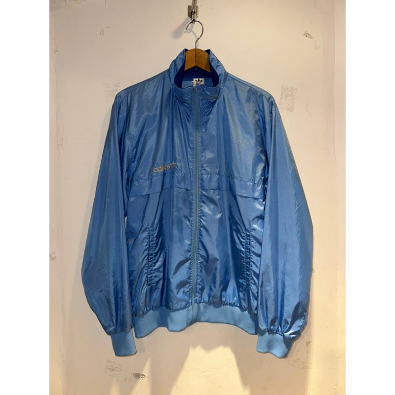 Adidas hotsell nylon windbreaker