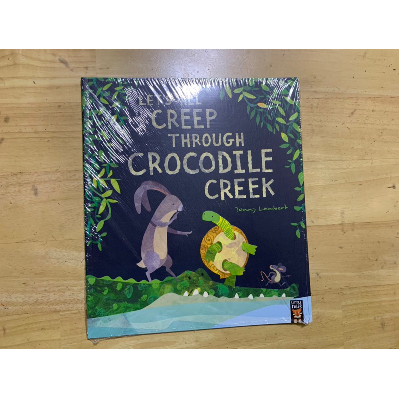 (大野狼書展) 全新繪本Let's All Creep Through the Crocodile Creek (平裝) | 蝦皮購物