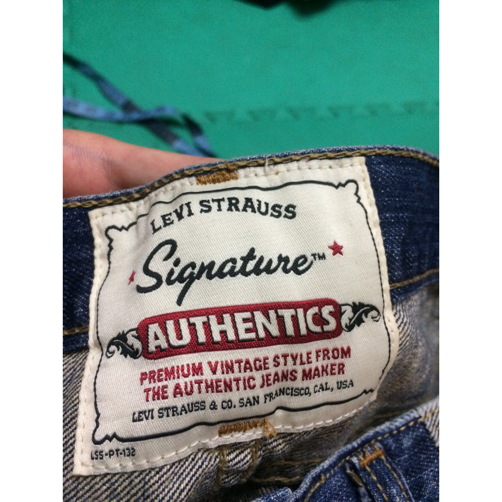 LEVIS Signature 34 33