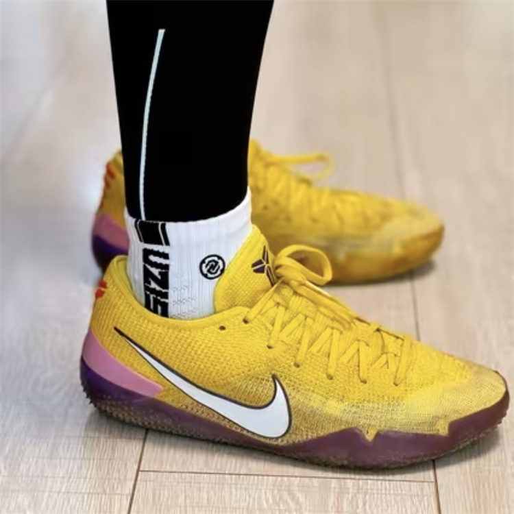 Kobe nxt 360 on sale lakers