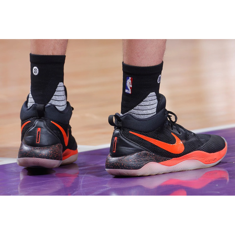 Devin Booker 2017 NIKE Nike Zoom Rev PE