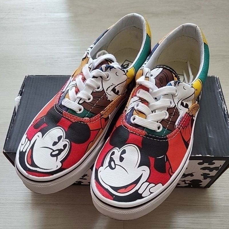 Mickey old school on sale vans