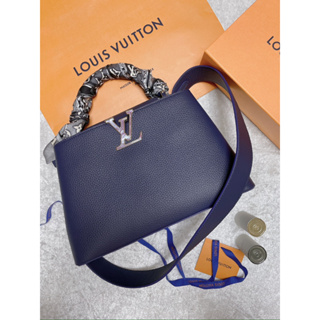 M59227 Louis Vuitton Capucines MM Handbag