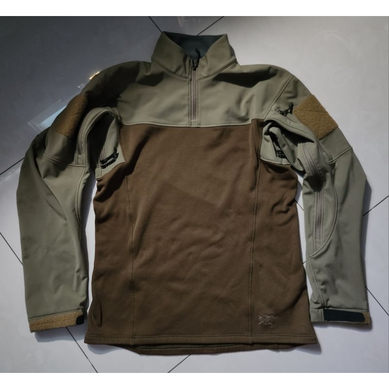 始祖鳥加產軍版 Arcteryx LEAF Minotaur halfshell 牛頭怪拼接抓絨軟殼