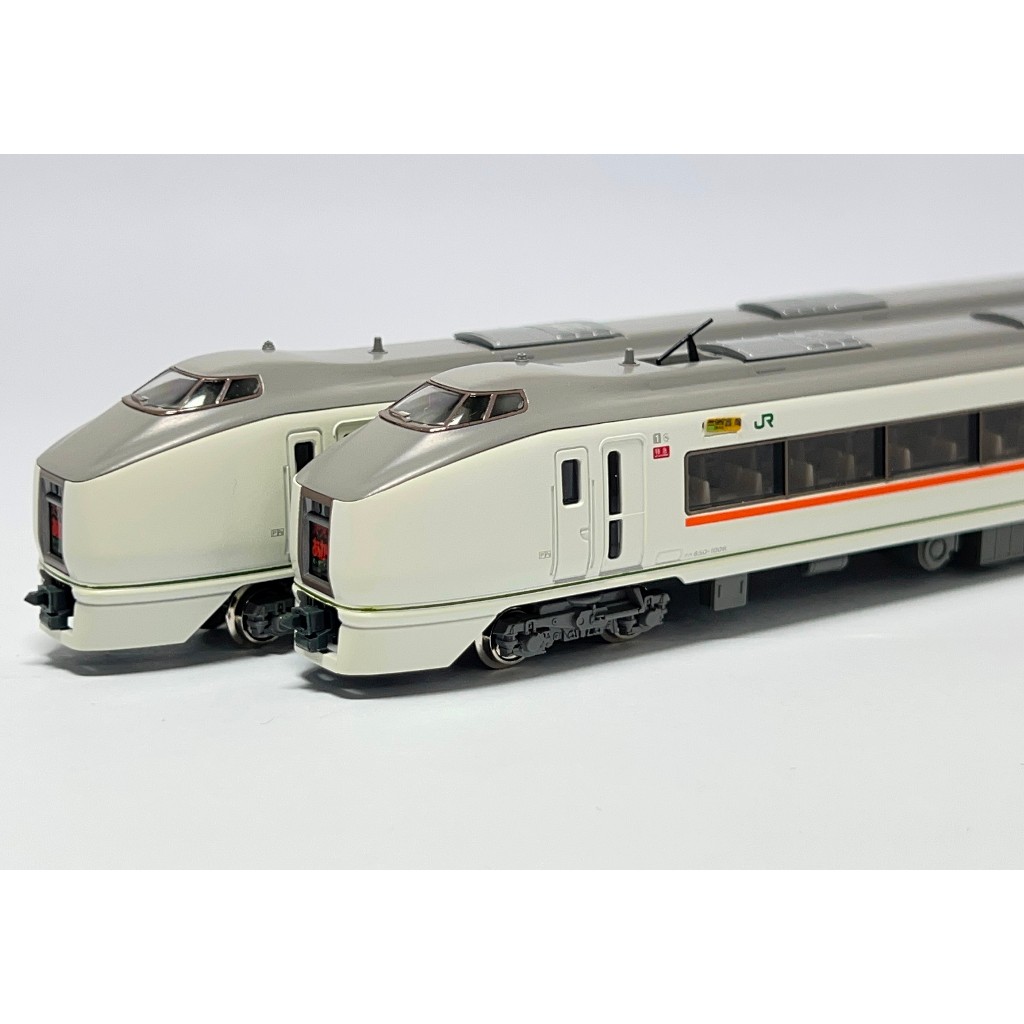 KATO ROUNDHOUSE 10-935 651系系1000番台タイプ「スワローあかぎ KATO ROUNDHOUSE 10-935 651系系1000番台タイプ「スワローあかぎ