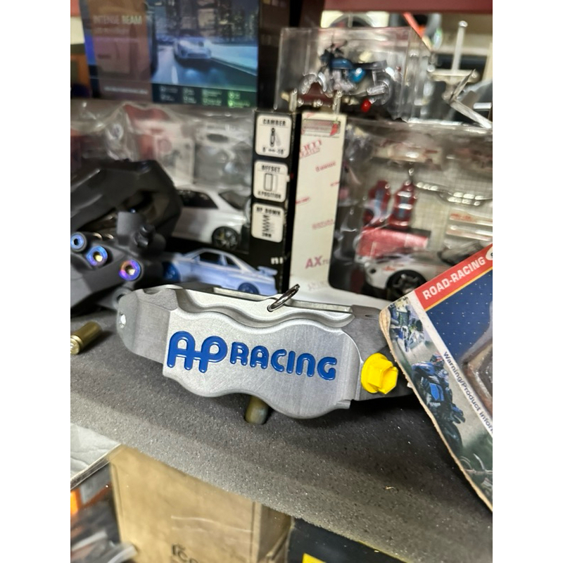 全新AP CP7853 輻卡四活塞 含AP全新煞車皮Brembo BWS KRV 勁戰 機車 R3 曼巴 | 蝦皮購物