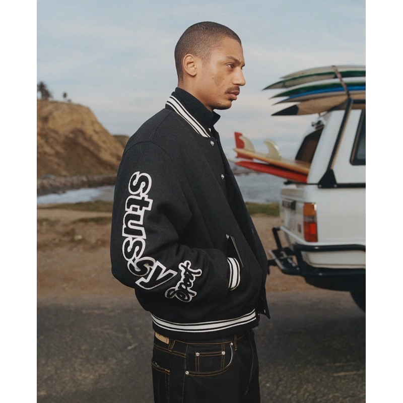 STUSSY / 残り少なく VARSITY JACKET COMPETITION