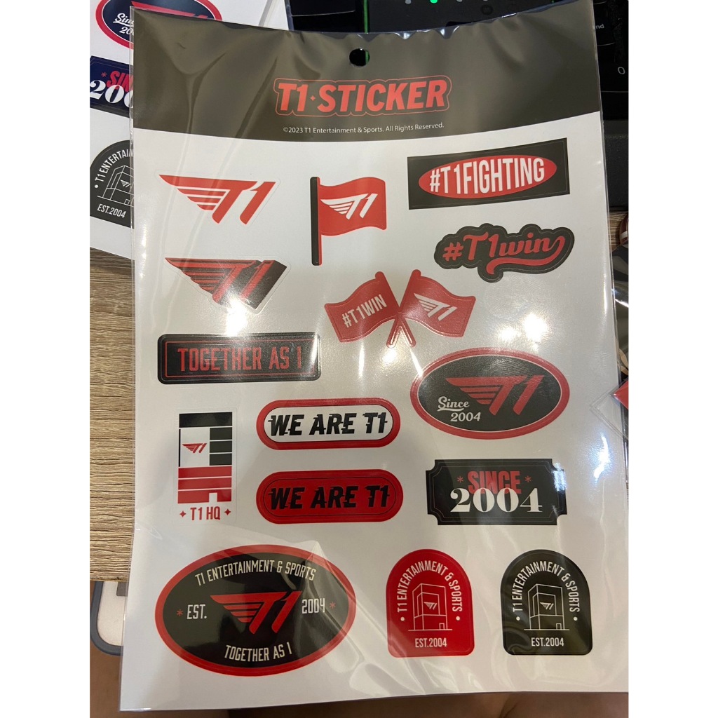 正版T1貼紙 正版T1 T1 T1周邊 SKT T1 正版FAKER FAKER FAKER周邊 | 蝦皮購物