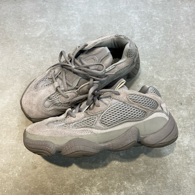 adidas gazelle silver green womens Adidas Yeezy 500 'Utility Black'