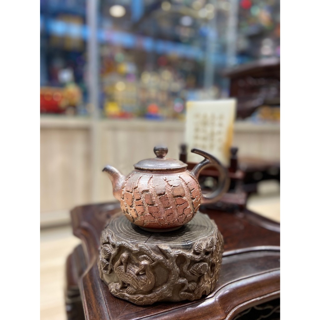 台灣作家柴燒壺】林義元手拉胚柴燒手工茶壺自然落灰無釉裸燒經典6字