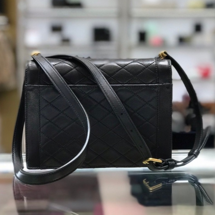 Saint Lauent 685574 YSL 絎縫小羊皮迷你Gaby 包| 蝦皮購物