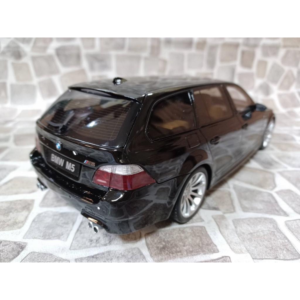 宗鑫OTTO OT1020 BMW M5 Touring E61 2004 藍寶石金屬黑| 蝦皮購物