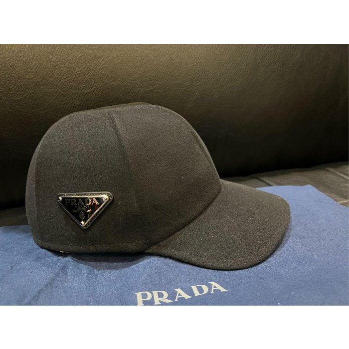 PRADA LOGO 羊毛帽子| 蝦皮購物