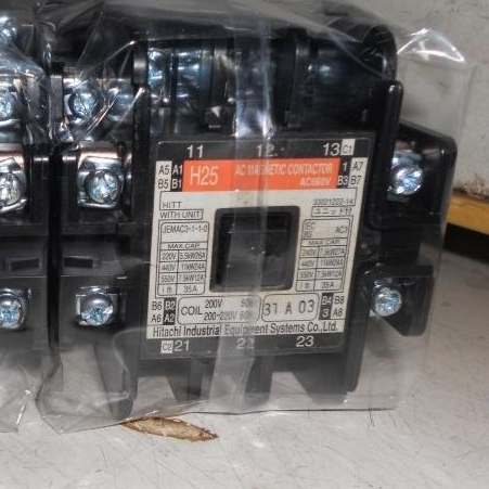 日立HITACHI電磁接觸器H20 H25 A35機熱電驛H20 A35 H50-L 線圈AC220V 