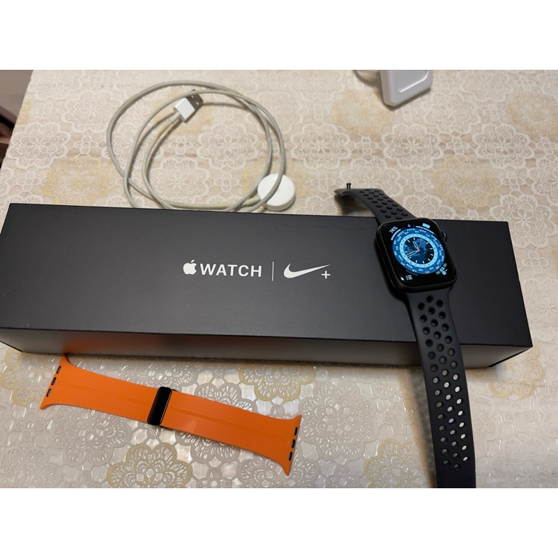 Apple Watch s4 44mm Nike lte版 | 蝦皮購物