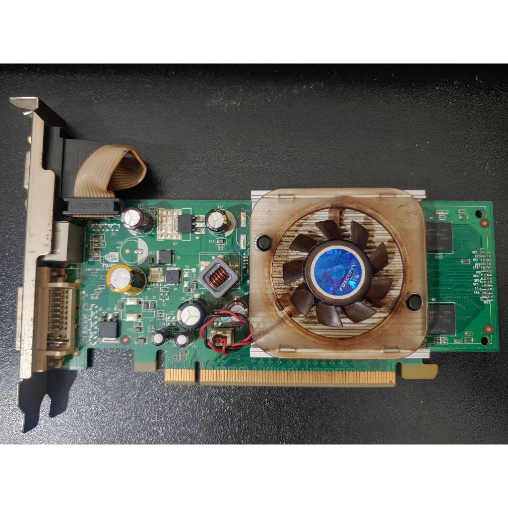 Placa de video Nvidia XFX GeForce 8 Series 8400 GS PV-T86S-WML4