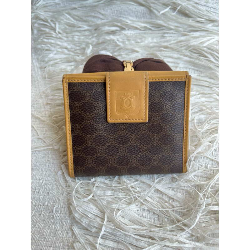 Celine vintage 皮夾 短夾 （不議價） | 蝦皮購物