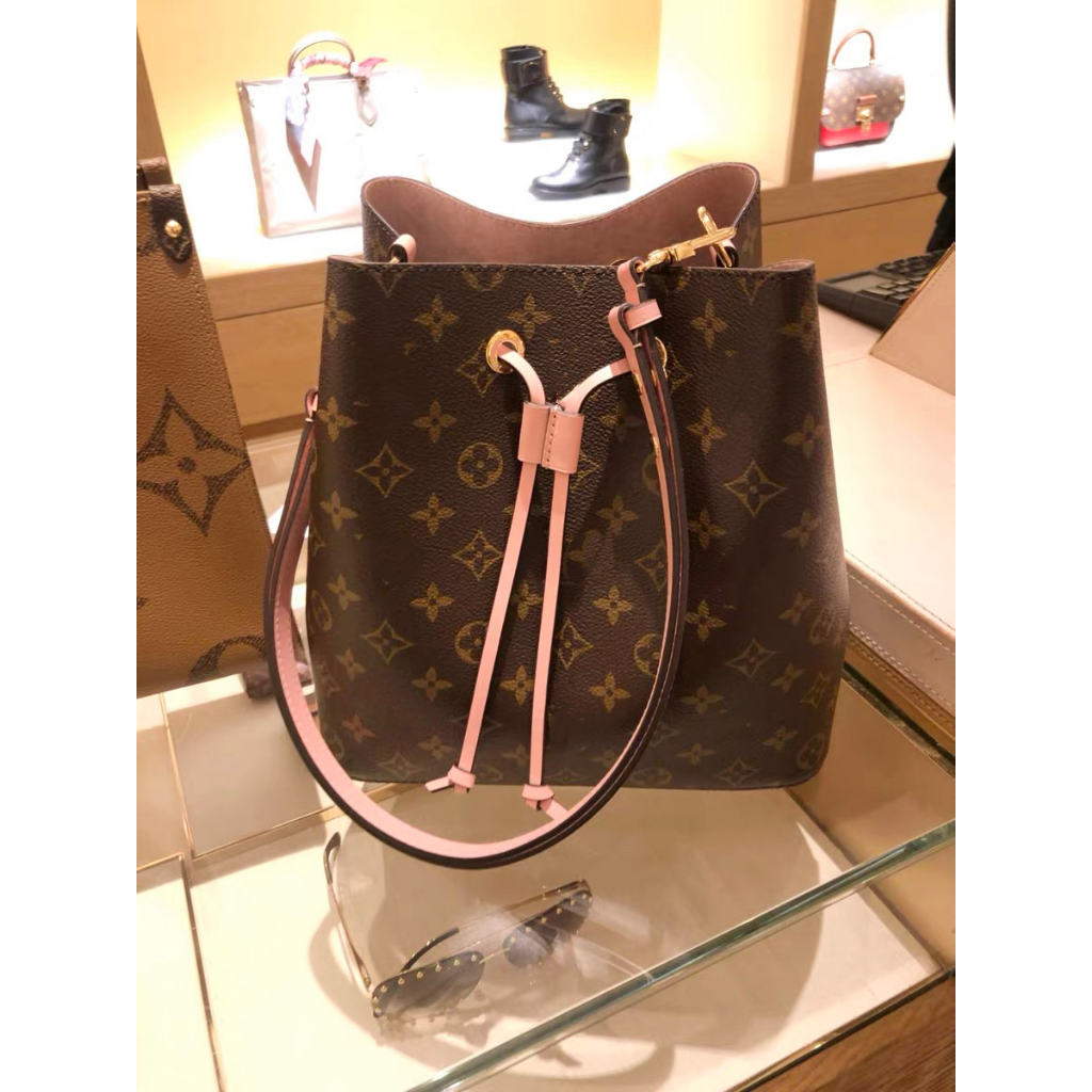 Louis vuitton neonoe discount mini