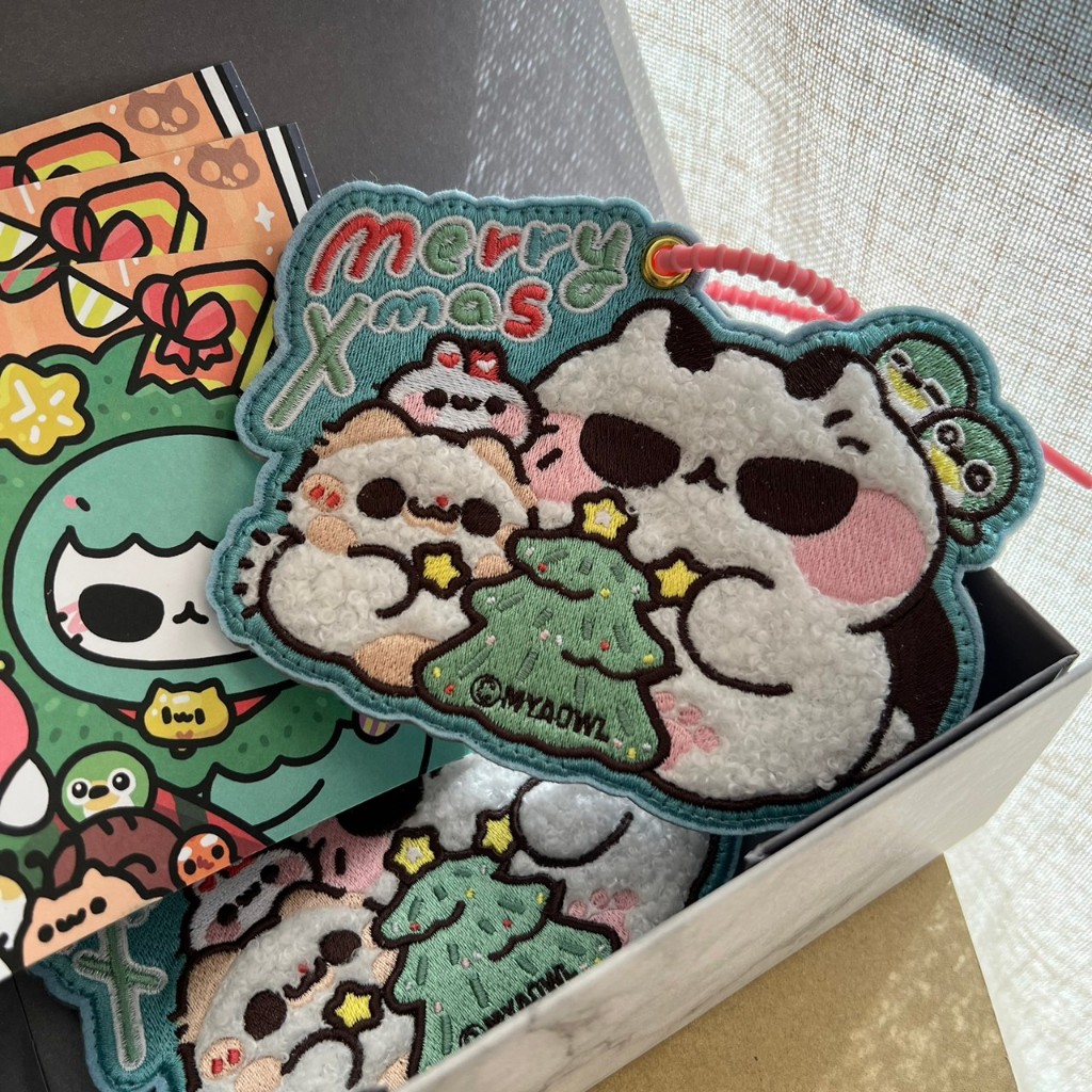2023刺繡聖誕證件卡套 / 售完絕版 / 贈限量聖誕卡 | 蝦皮購物