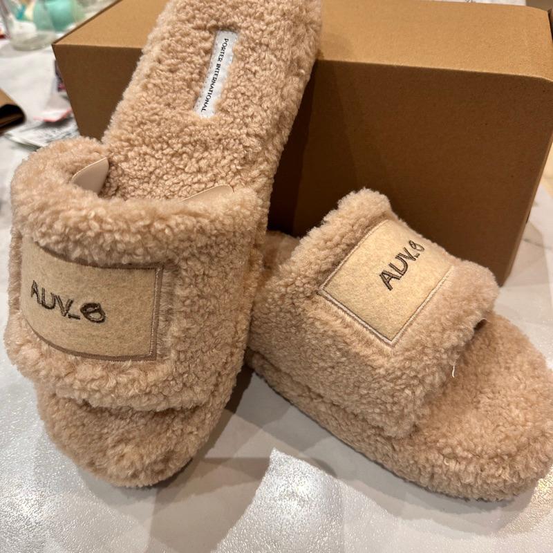 全新品ADV_LABEL毛絨拖鞋PORTER INTERNATIONAL 奶茶色/粉色有鞋盒尺寸：M | 蝦皮購物