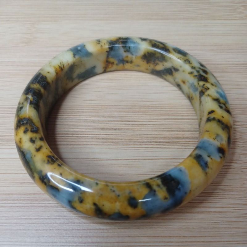 仏珠（玉石王花玉）