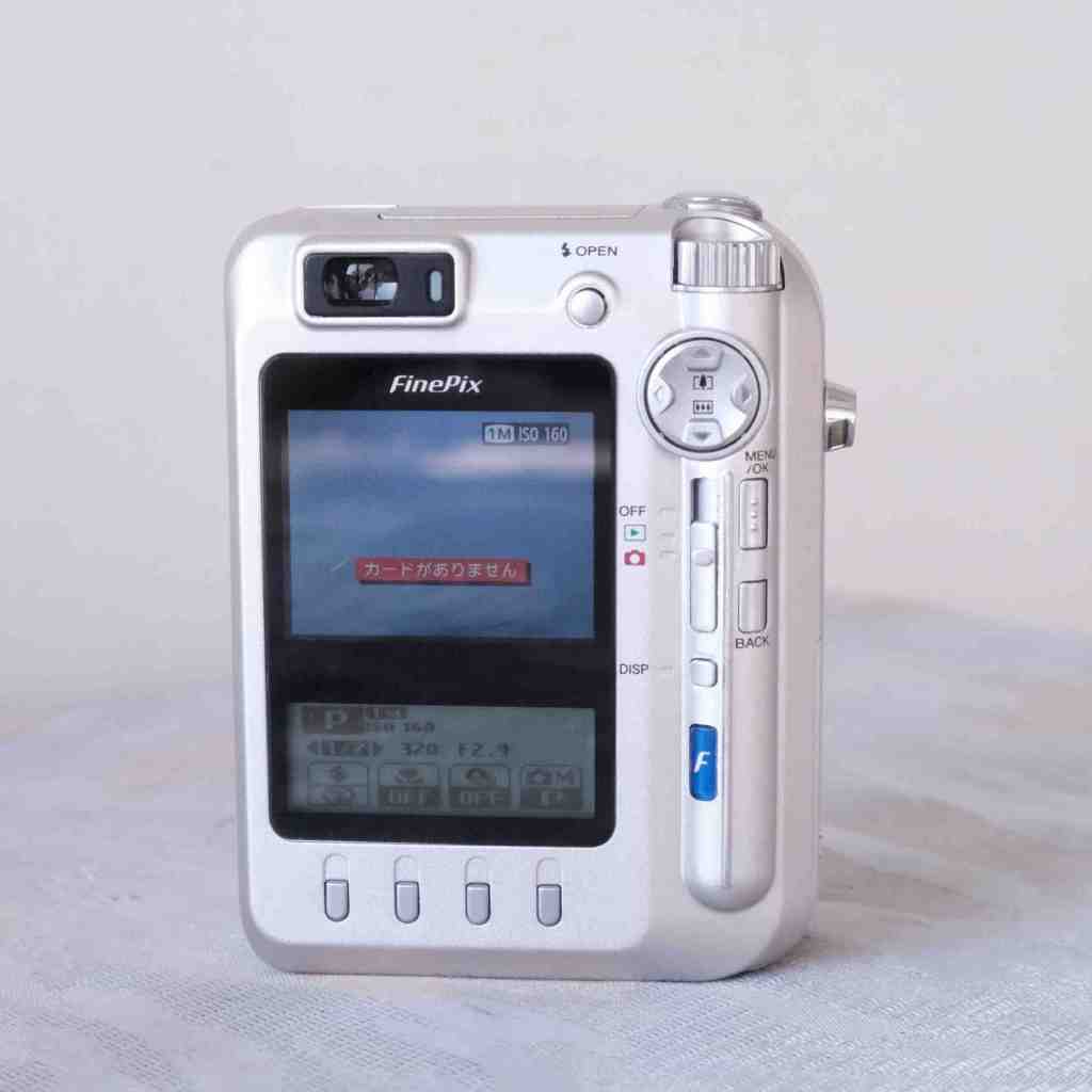 【動作品】　FUJIFILM FinePix F610 動作確認済 Fuji FinePix F610 6.3 Megapixel Digital Camera: Amazon.de