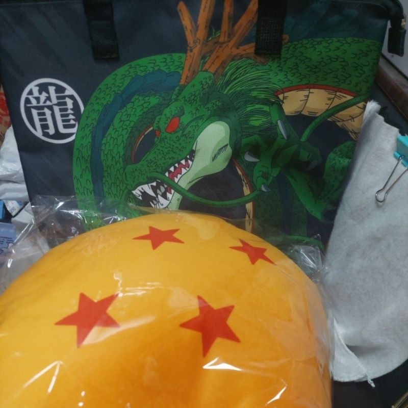 萊爾富七龍珠福袋龍的傳人飲料提袋抱枕兩用伸縮提袋限量 | 蝦皮購物