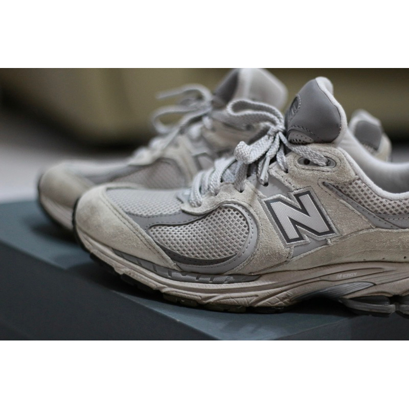 New Balance 2002r 雲霧灰 24.5cm （附鞋盒）