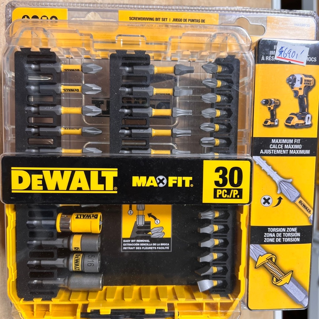 新北花電 全新 DEWALT 得偉 DWAMF30 起子頭 套筒30件組 DCF801 887 845 850 | 蝦皮購物