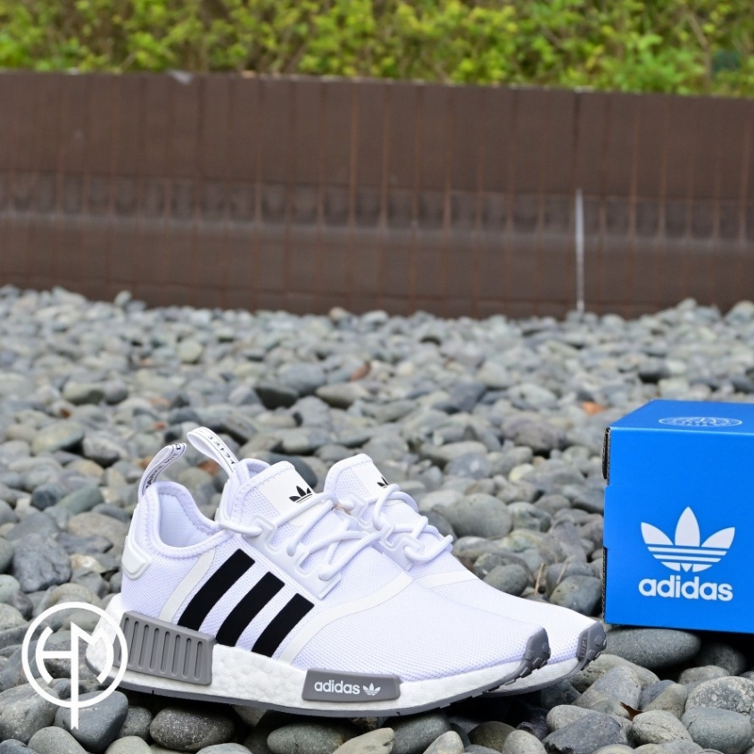 Adidas nmd hotsell r1 azzurre