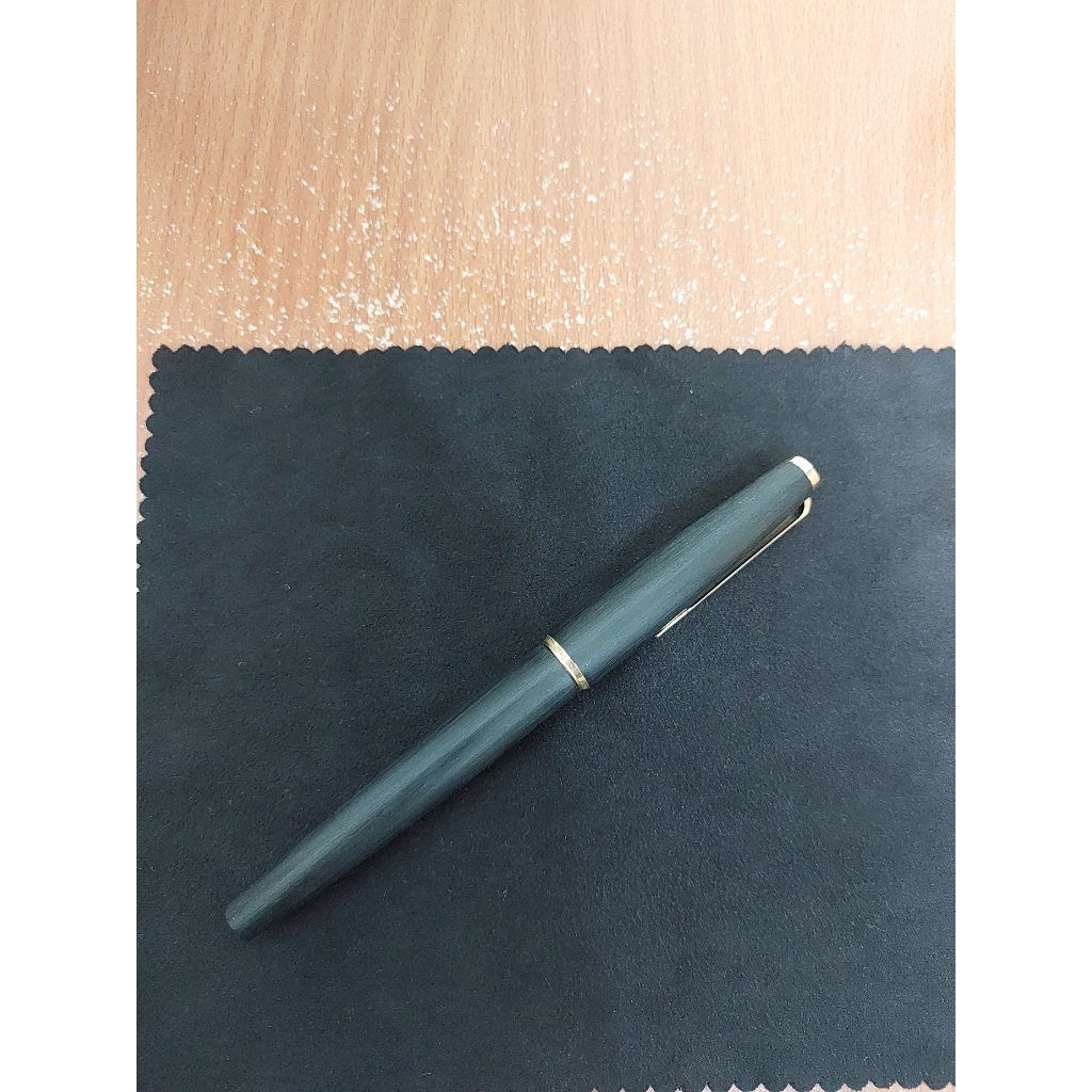 德國製萬寶龍Montblanc 220 髮絲紋585 14K金筆尖鋼筆| 蝦皮購物