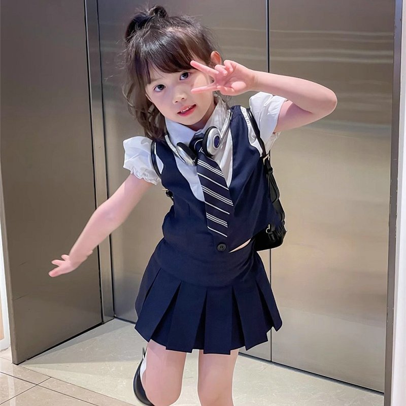 【Arbea】女童套裝學院假兩件上衣及領帶及百褶裙夏裝新款童裝【C861】 | 蝦皮購物