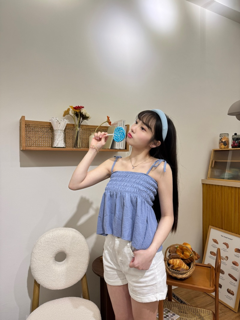 《MS.LUO》韓版法式甜美小吊帶背心 內外穿皆可 短板 兩色供應 | 蝦皮購物