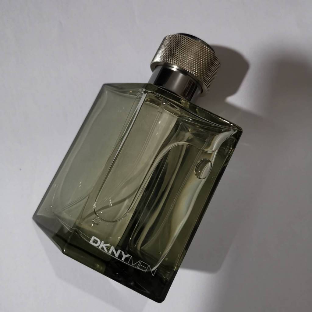 dkny クリアランス 無鉛 香水