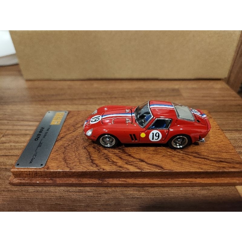 pgm-1-64-ferrari-250-gto