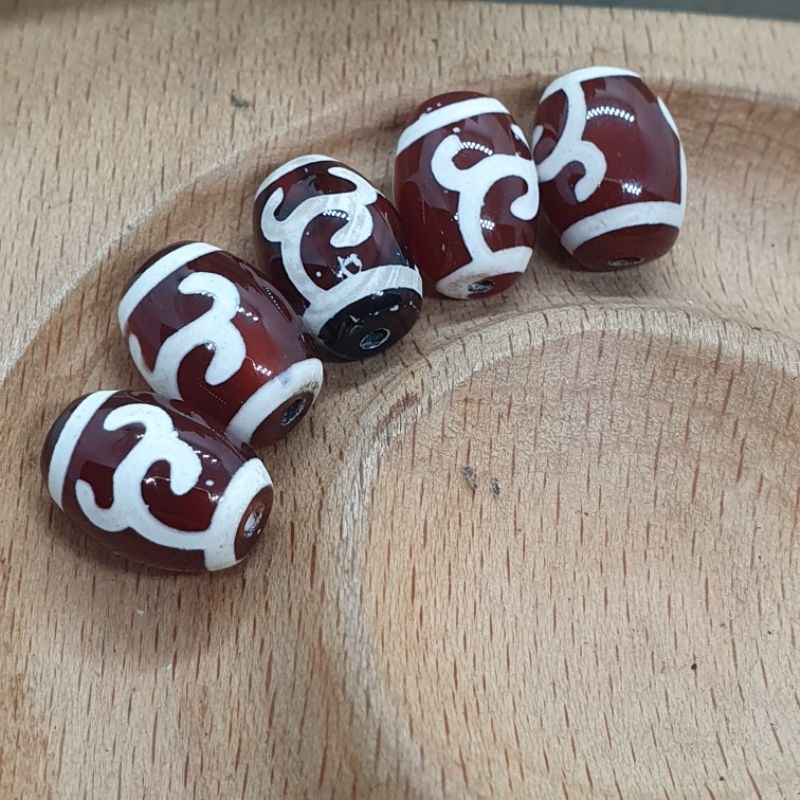 配件Zi0810龜甲天珠16×12，線珠19.5×10.，壇城三眼9×10。隨機發