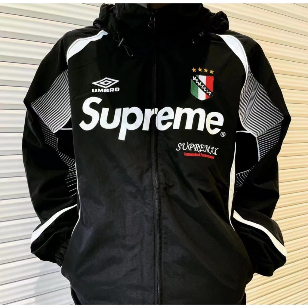 全新限量免運Supreme Umbro Track Jacket 防水尼龍拼色字母男女情侶