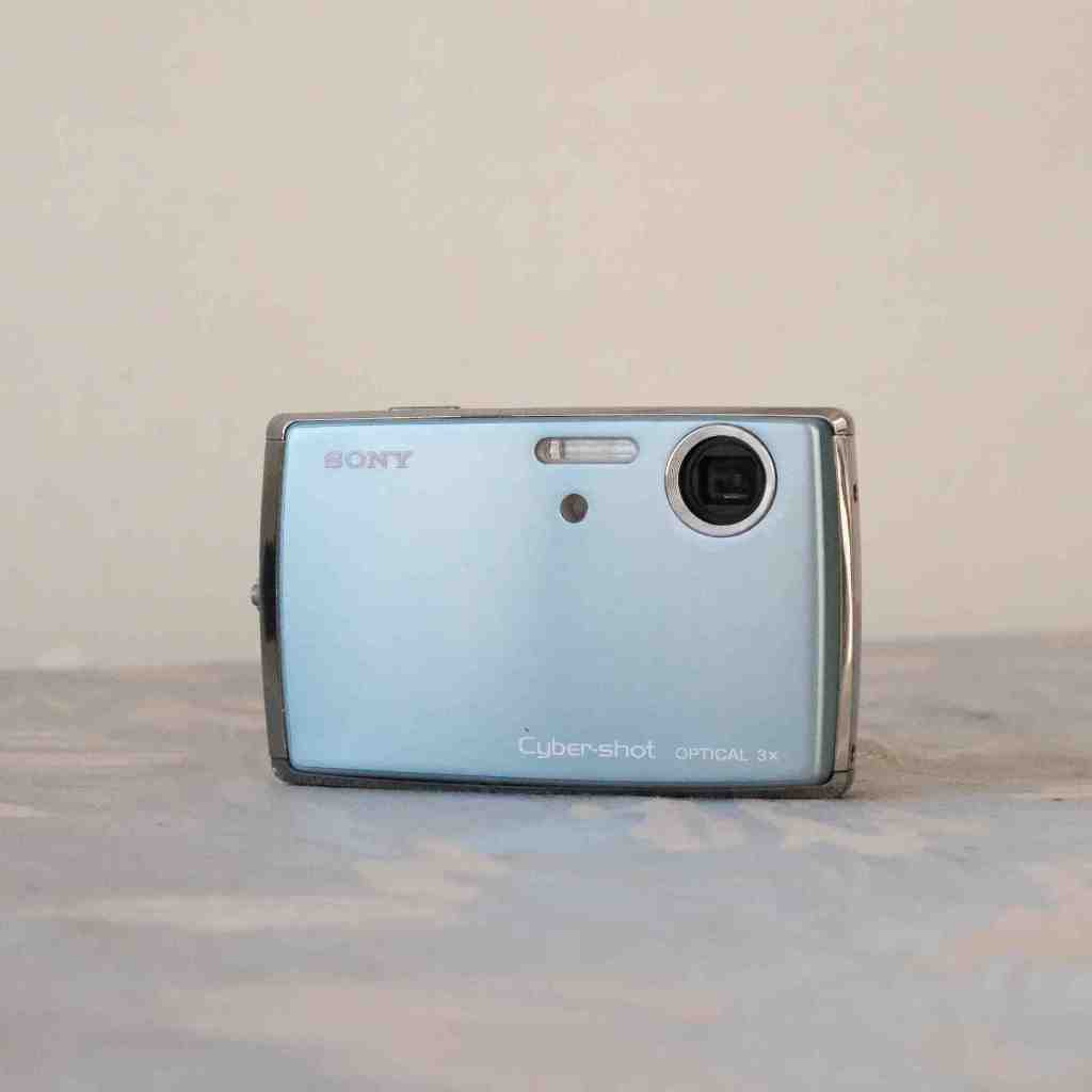 ✨デジカメ】SONY Cyber Shot DSC-T33 ソニー ブルー