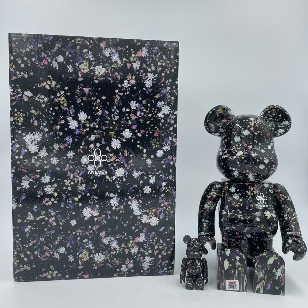 Be@rbrick BEARBRICK ANEVER Black 乾燥花黑色碎花400% 100