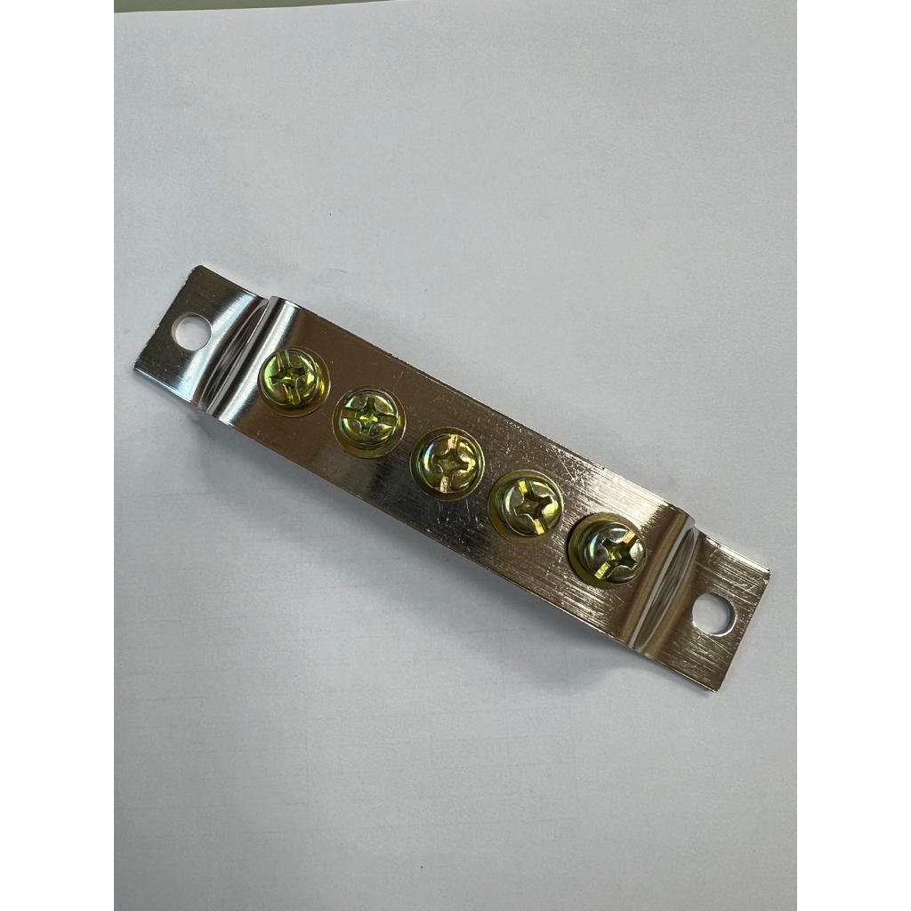 【維成電機】5孔接地銅牌 零地排 配電箱接線端子 接地銅條零線端子銅排3*30 | 蝦皮購物