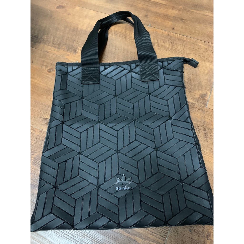 Adidas original issey outlet miyake bag