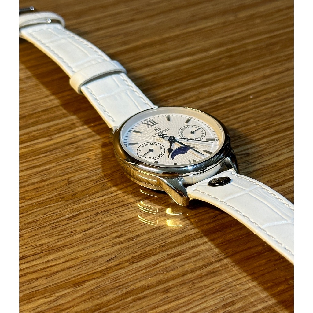 Lobor Meridian Equinox White 33mm 月相錶精緻美型白色皮質錶帶| 蝦皮購物