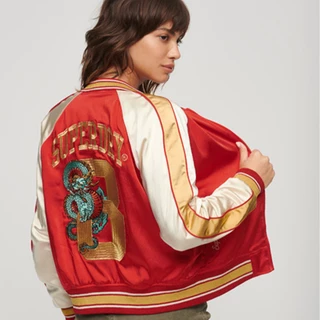 【SUPERDRY】 女裝 飛行夾克 長袖外套 龍年限定 CNY Suikajan 紅 白 金 棒球外套 橫須賀 外套