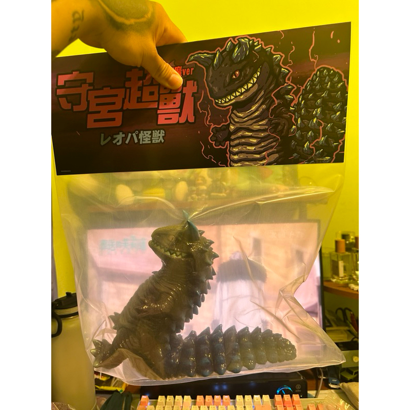 現貨！台灣設計師玩具 Intoy 守宮超獸 蠑螈超獸 鬆獅超獸 夢魔Ver. | 蝦皮購物